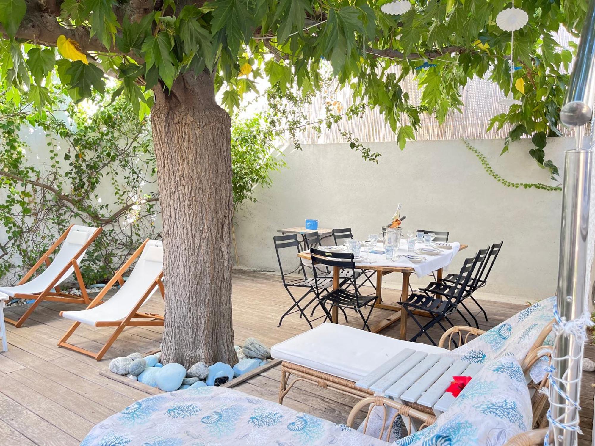 Les Galets Bleus De Calvi Villa