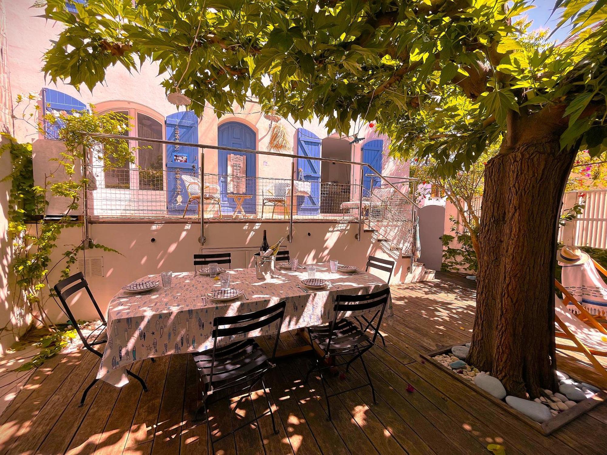 Calvi, Maison De Charme, Jardin, 150 Mètres.